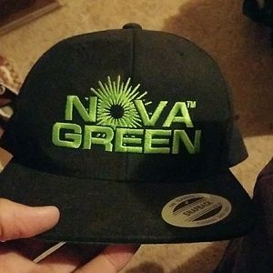 Nova green cap
